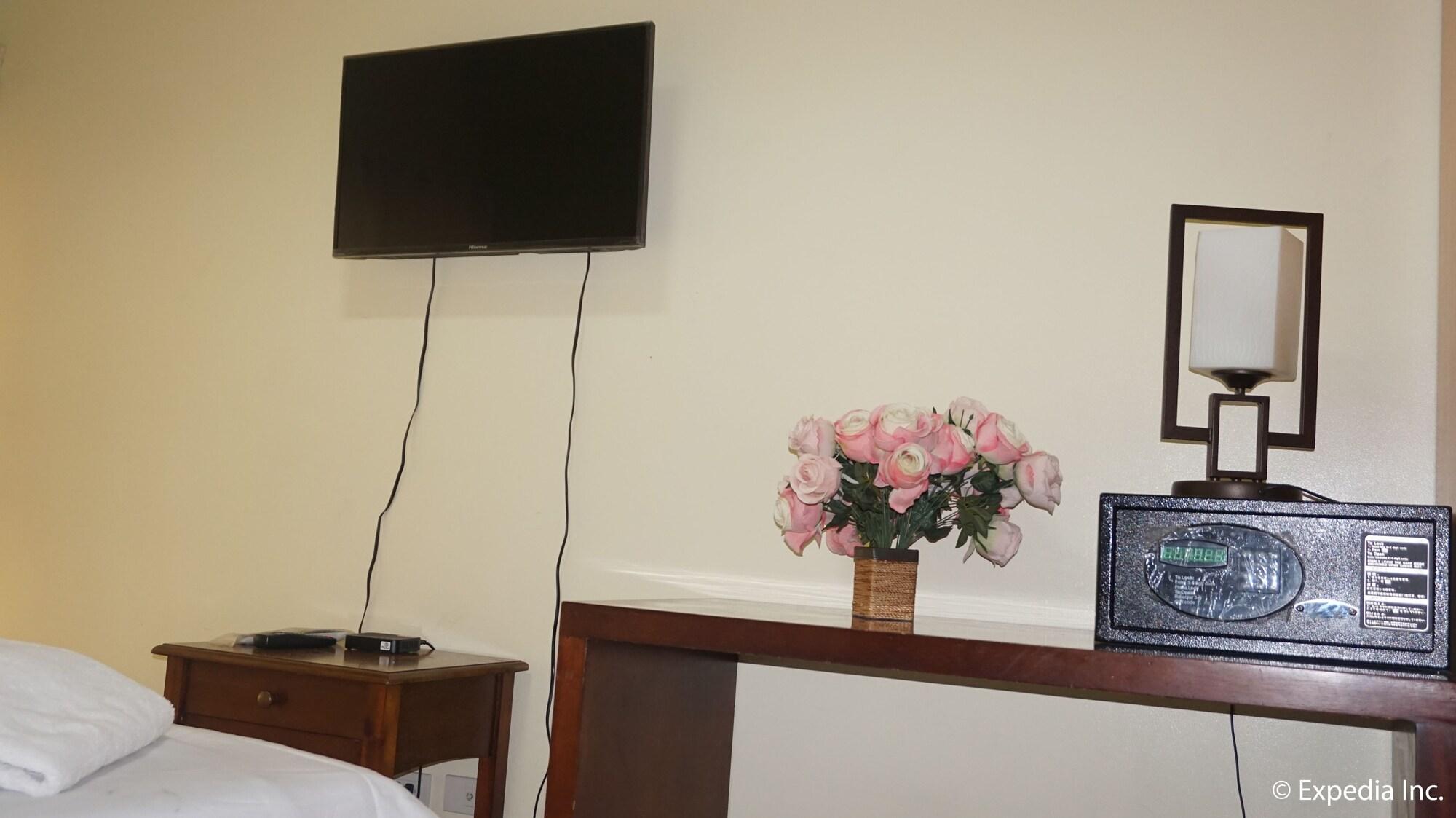 קואזון סיטי Pacific Park Hotel מראה חיצוני תמונה