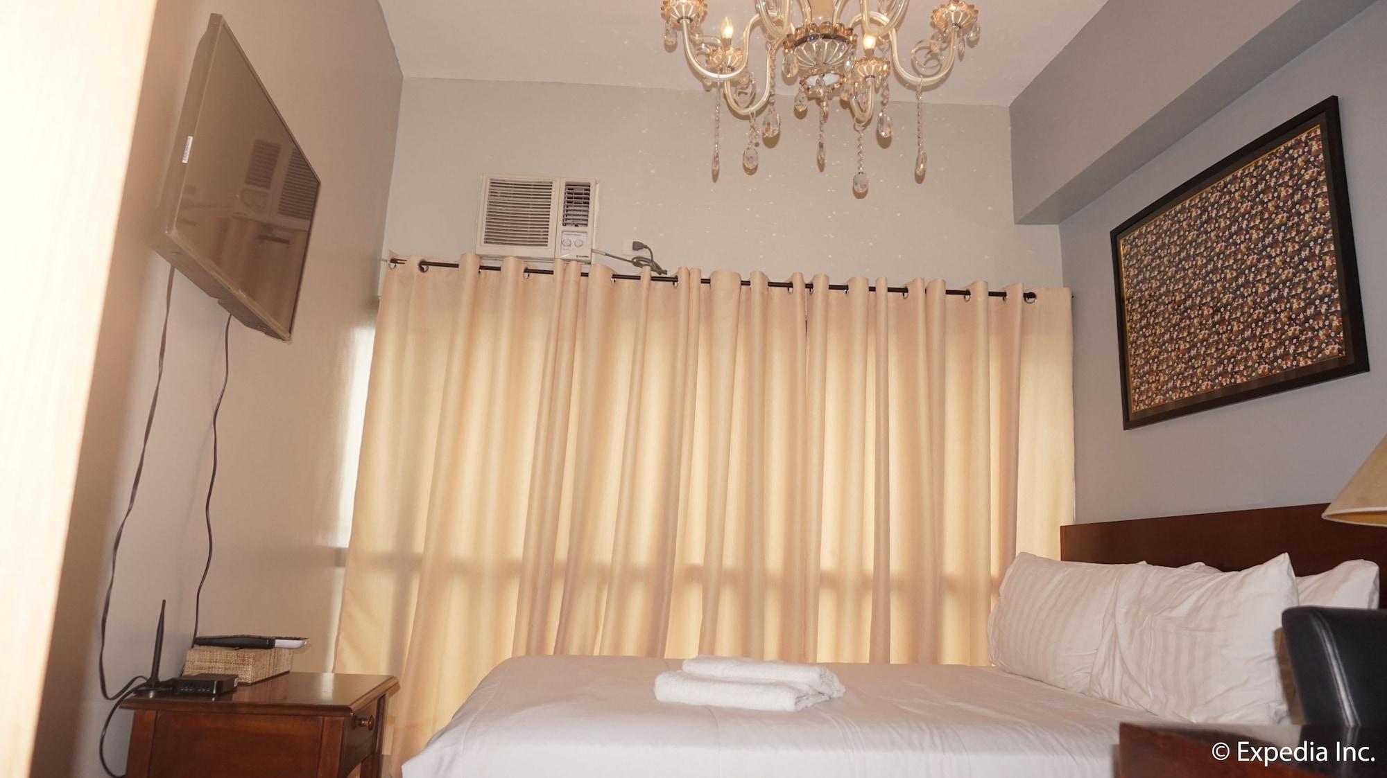 קואזון סיטי Pacific Park Hotel מראה חיצוני תמונה